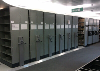 Archive mobile storage system